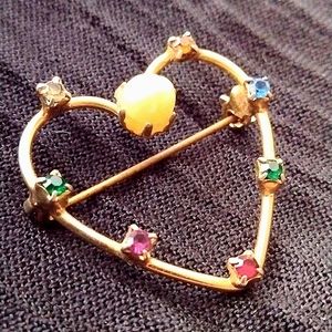 Vintage Open Heart Brooch with Faux Pearl & Multicolor Rhinestone Gold Tone Pin